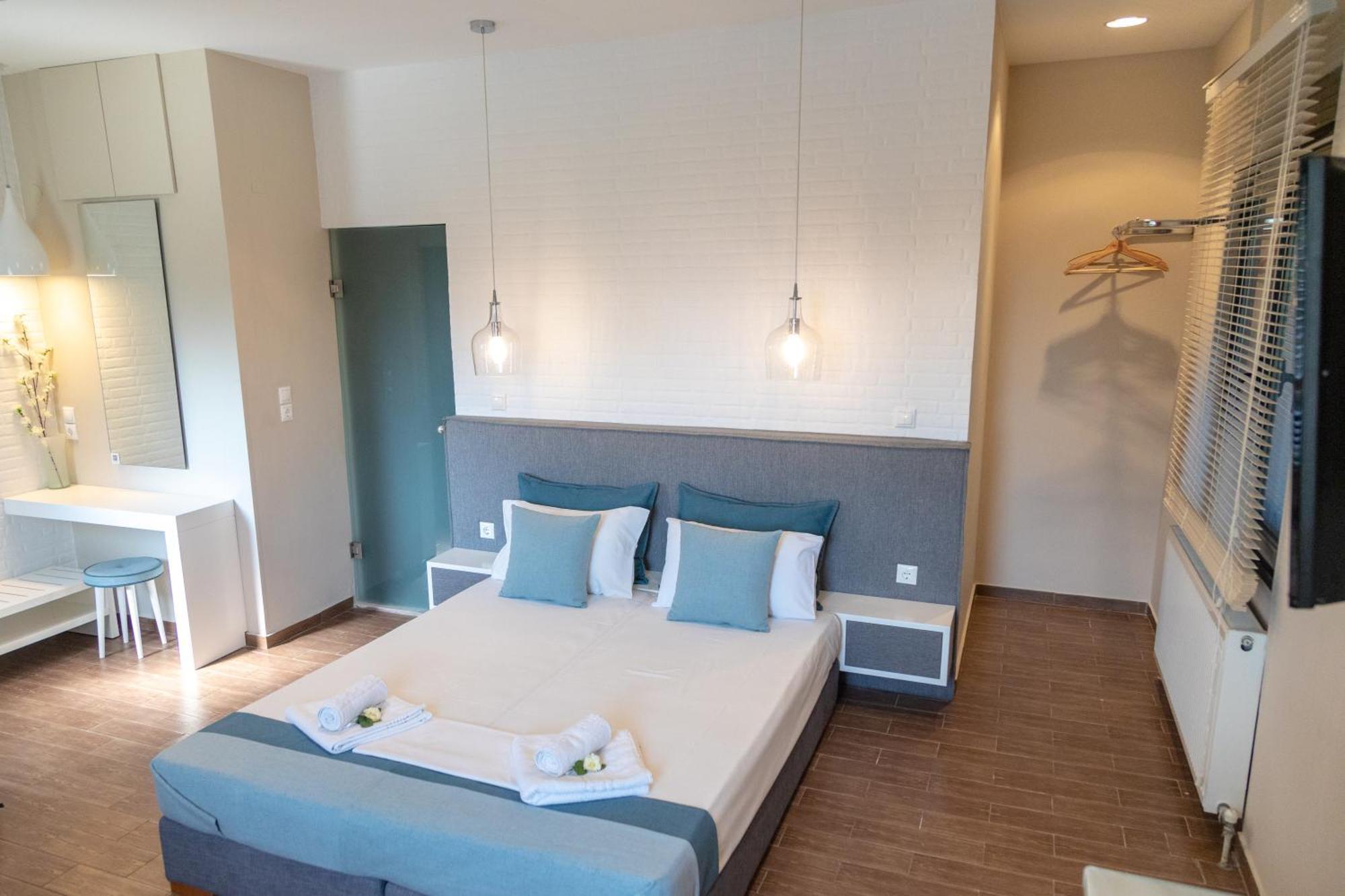 Ampoulos Rooms & Apartments Kedro エクステリア 写真