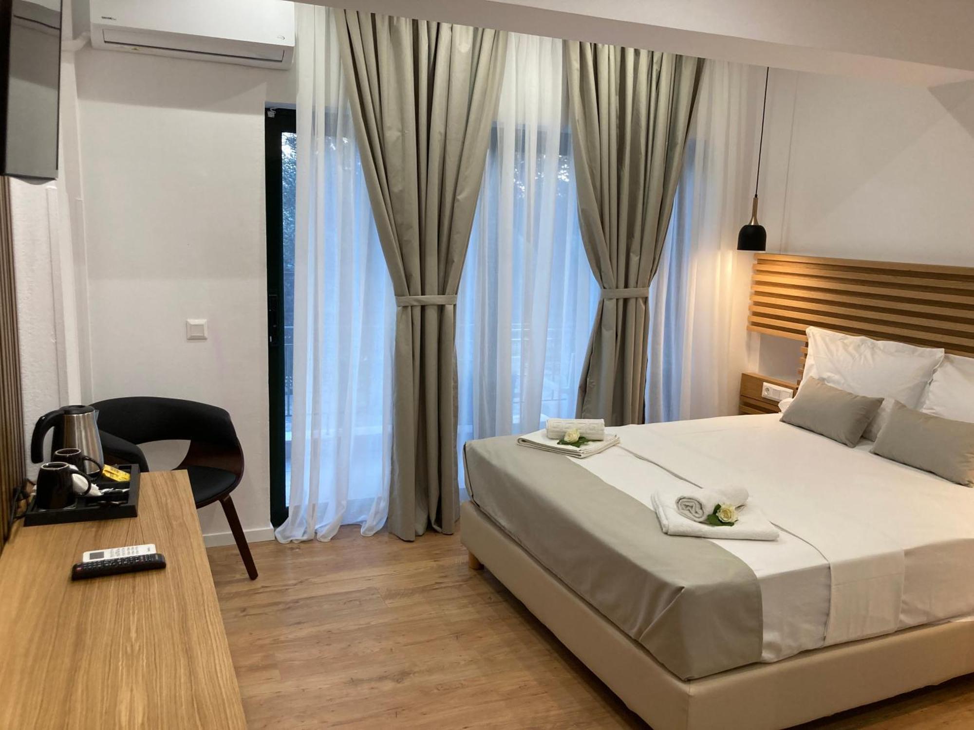 Ampoulos Rooms & Apartments Kedro エクステリア 写真